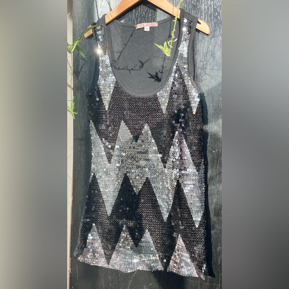 Julie's Closet Black & Silver Tank Top
